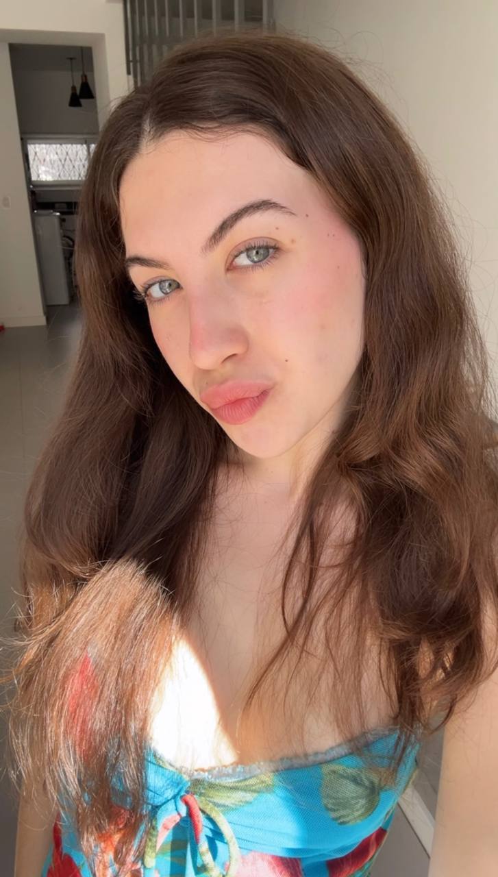 Nude girl Amber in Ciudad Guayana