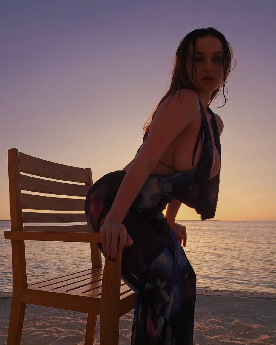 Sexy girl Miranda Faith nude in Ciudad Guayana