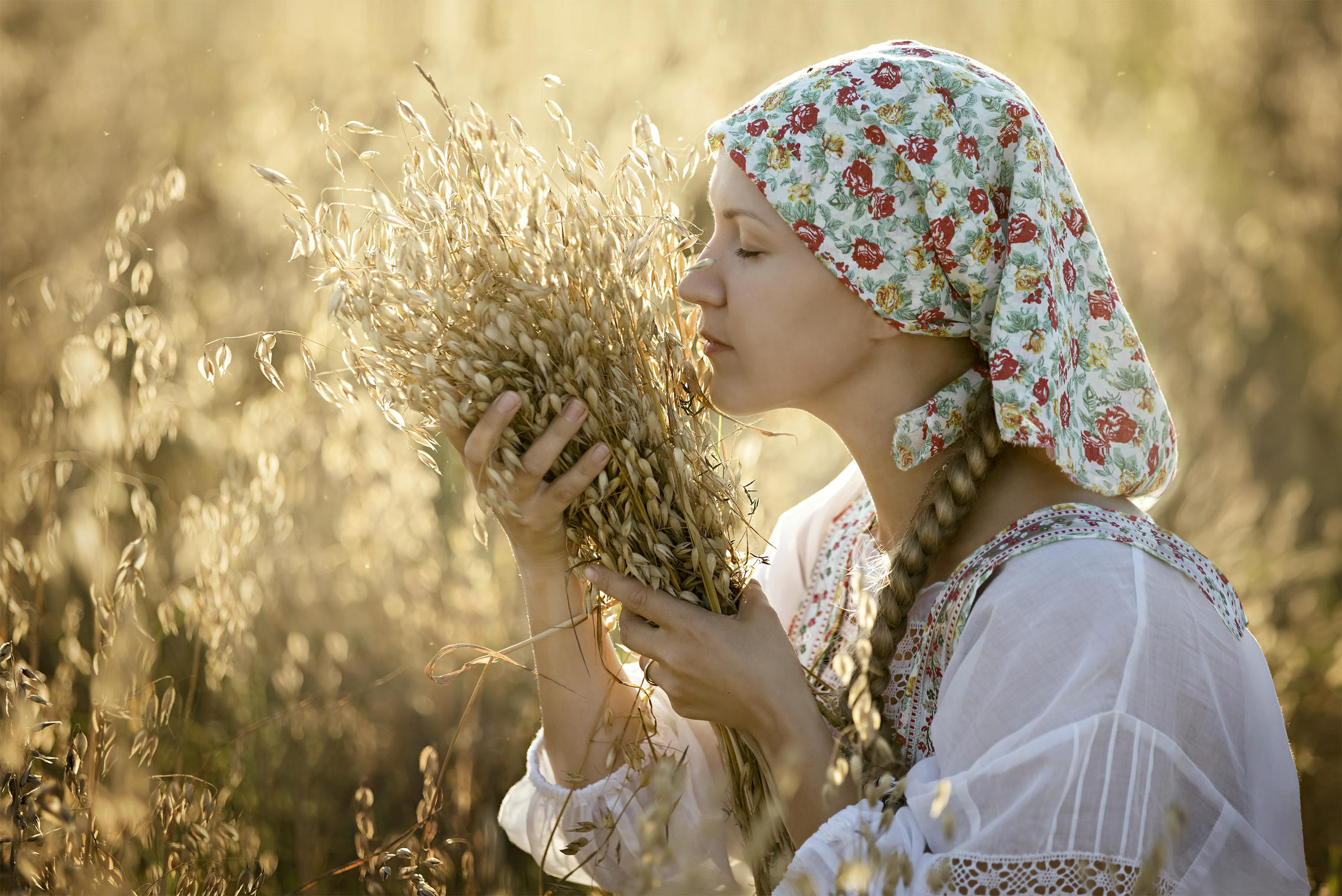 Photo Women in Slavic costumes in Ciudad Guayana